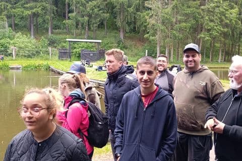 Stolze Gesichter beim Angeltag der Paul-Krämer-Schule